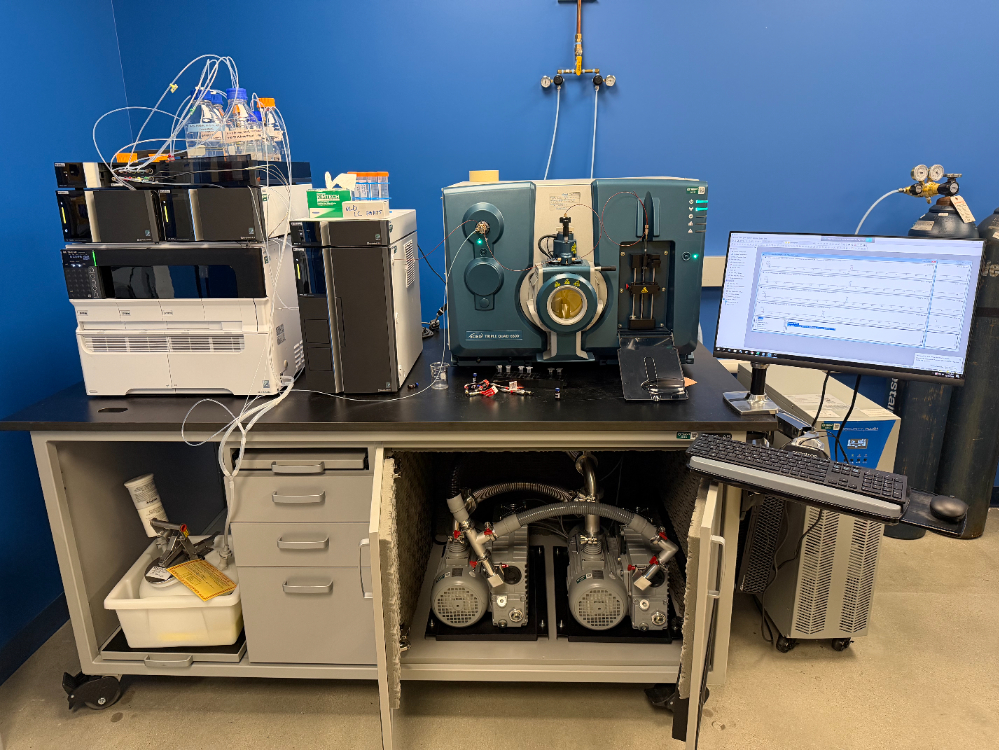 Image of Sciex Triple Quad 6500 MS w/ Shimadzu HPLC System